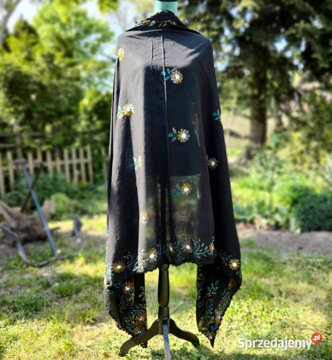 Duża chusta szal dupatta haftowana czarna Szczecin