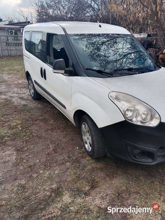 SPRZEDAM OPLA COMBO16 D2015 poduszka powietrzna mazowieckie