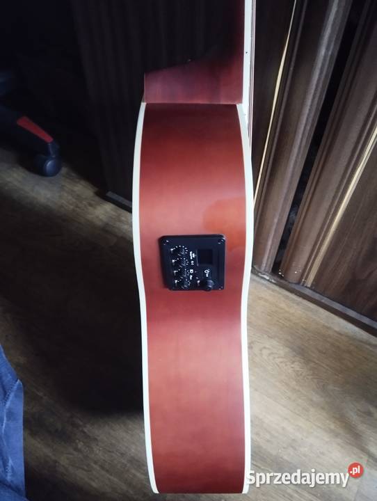 Sprzedam gitarę elektroakustyczną KEMPA A1CE akustyczna