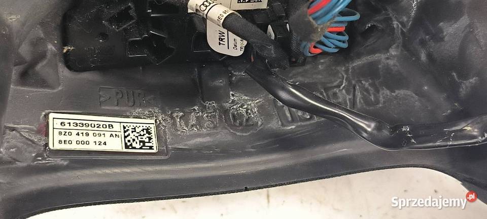 KIEROWNICA AUDI A8 D2 8Z0419091AN