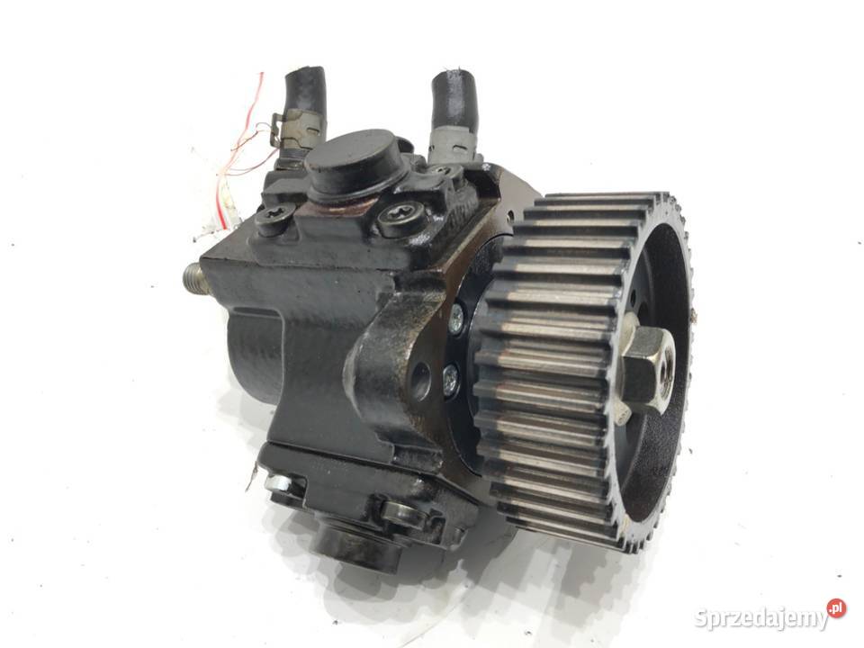 POMPA WTRYSKOWA OPEL ZAFIRA C 55571005 20 165