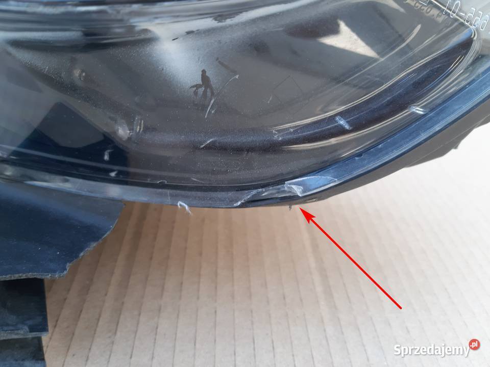 MERCEDES XKLASA W470 REFLEKTOR LEWY FULL LED Lampy przednie Bieleń sprzedam