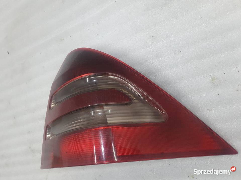 LAMPA PRAWY TYŁ SEDAN MERCEDES W203 EU sprzedam
