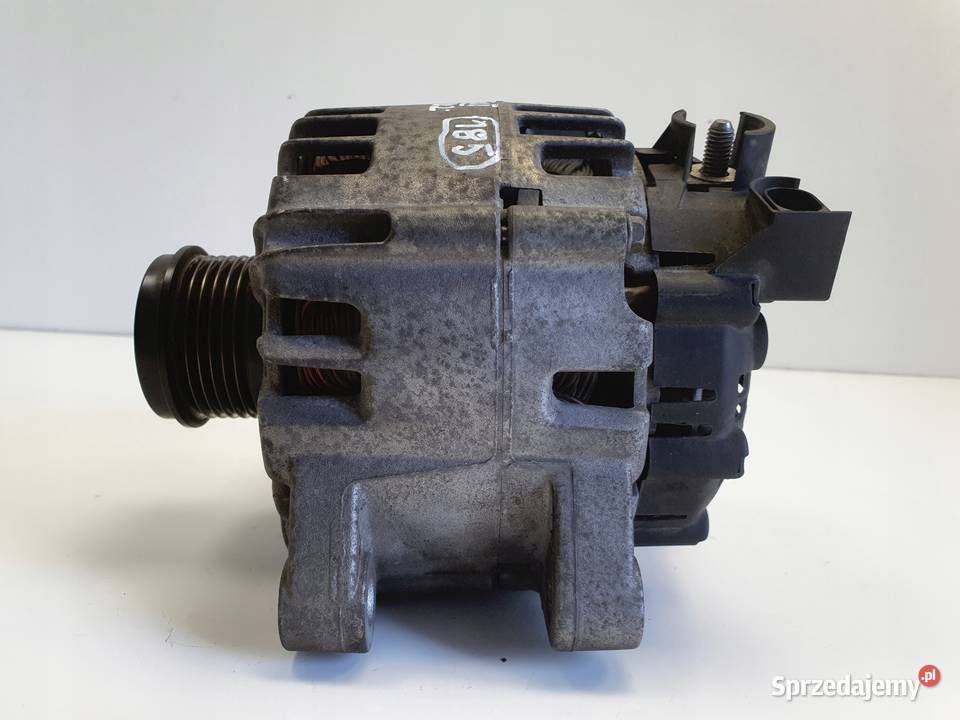 Volvo V70 III 16 D D2 ALTERNATOR valeo 30659390