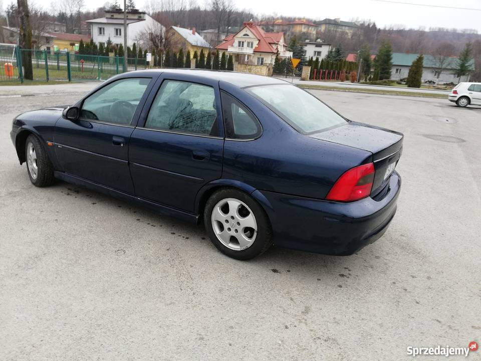 Opel Vectra B FL 18 16v lpg wersja na 100 lecie Zarejestrowany w Polsce Vectra Lubenia