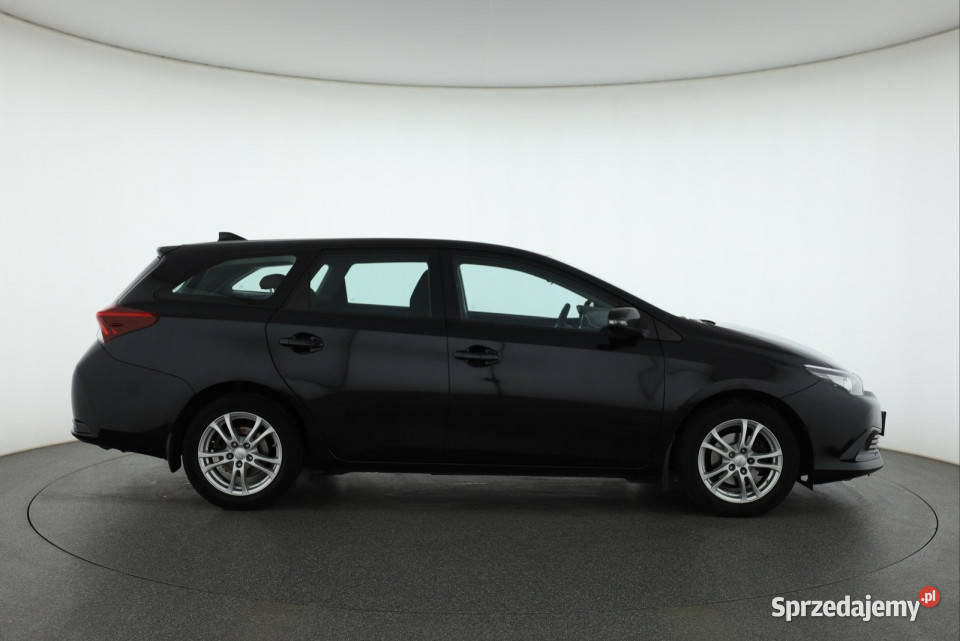 Toyota Auris 16 Valvematic