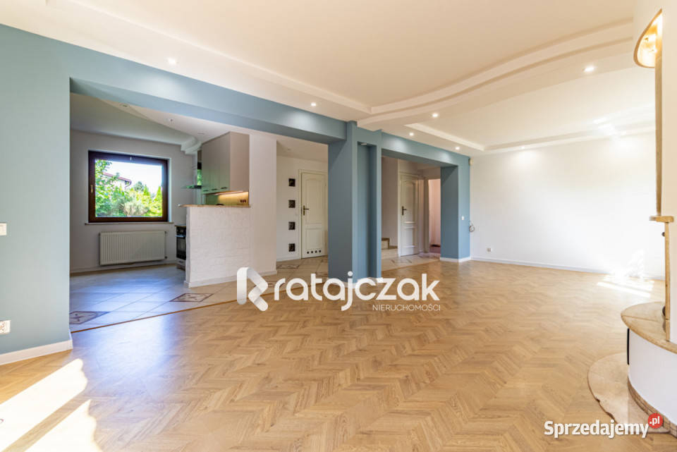 Dom wolnostojący Luzino 275m2