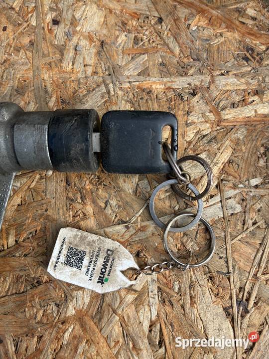 Stacyjka Kluczk Audi 80 B4 8A0905851 Wisznice