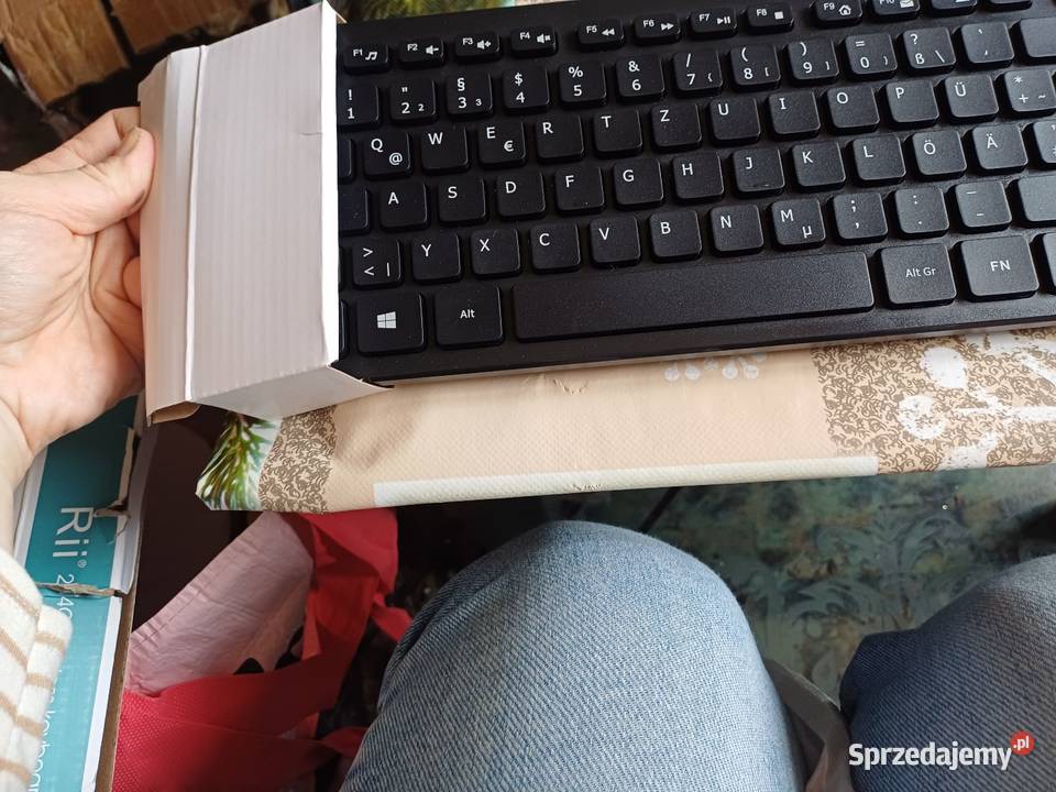 Sprzedam zestaw klawiaturę mysz Warszawa sprzedam