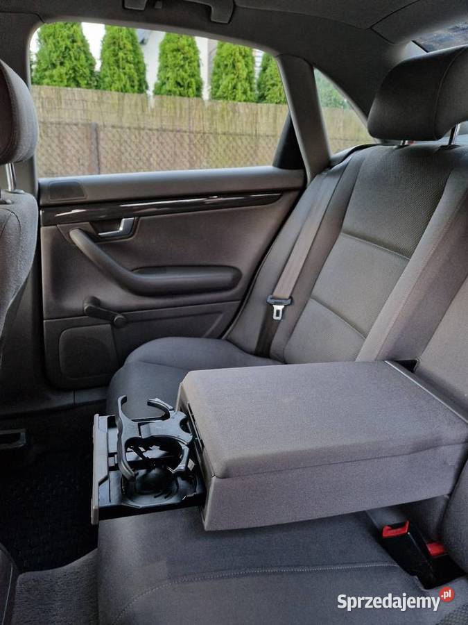 Audi A4 B6 20 benzyna Bez korozji 2 komplety kół Rzeszów