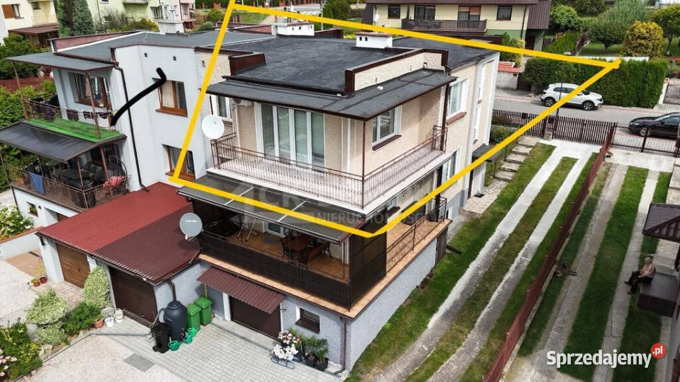 Mieszkanie z ogródkiem balkonem i garażem Staszów sprzedam