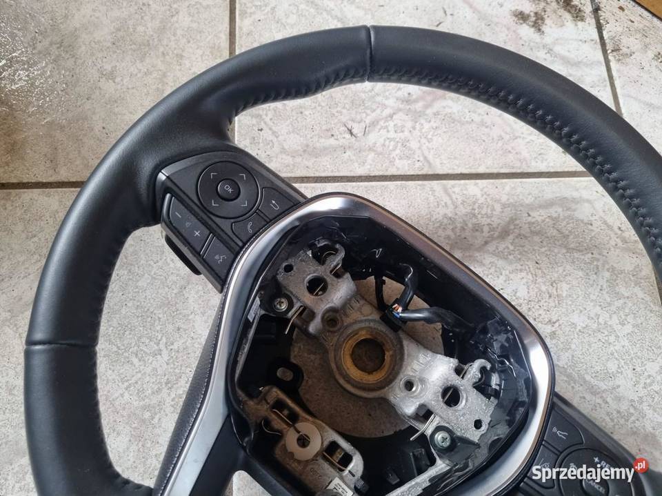 KIEROWNICA MULTIFUNKCJA TOYOTA COROLLA E21