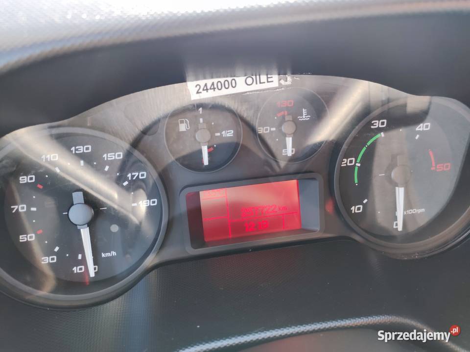 Iveco Daily AUTOMAT CHŁODNIA MROŻNIA L4 H2 35170 Dąbrowa Miętka sprzedam