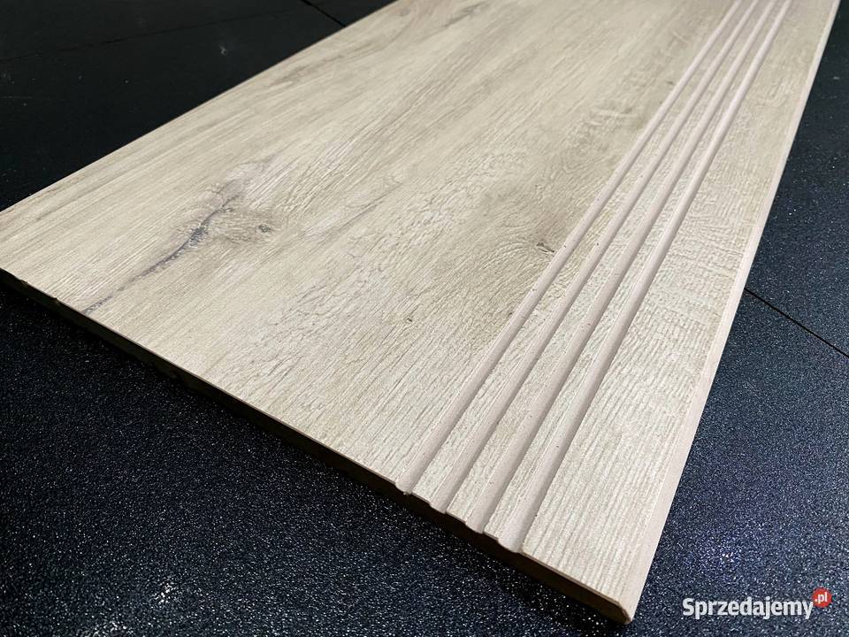 Płytki drewnopodobne na schody zewnętrzne 120x30 Łask
