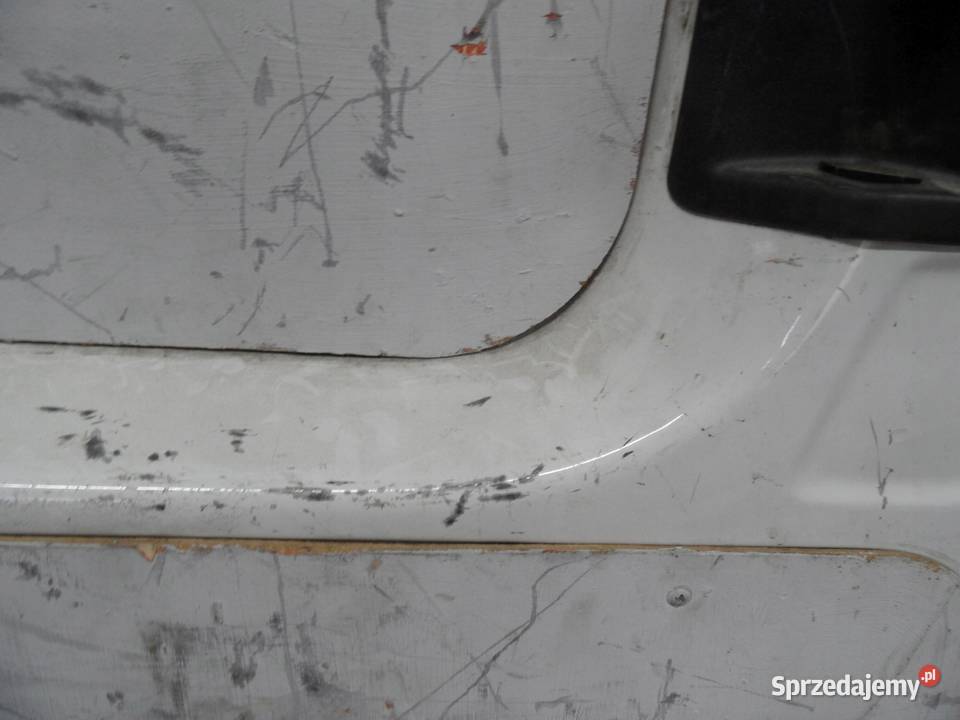 VOLKSWAGEN CADDY III LIFT 13r drzwi lewe boczne
