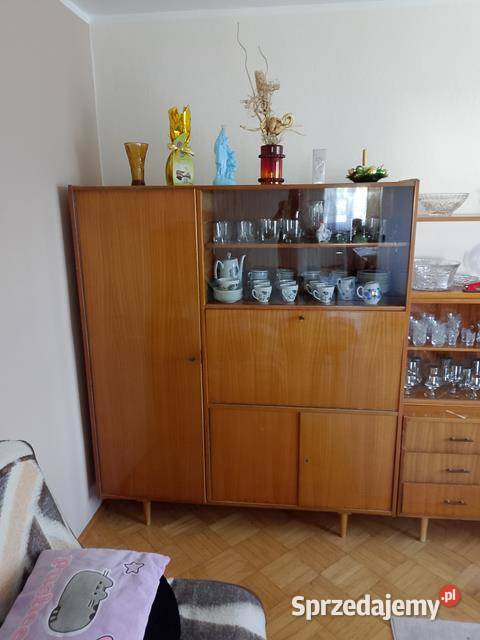 Zestaw mebli ze stołem z PRL 172cm Meble do salonu Załęże