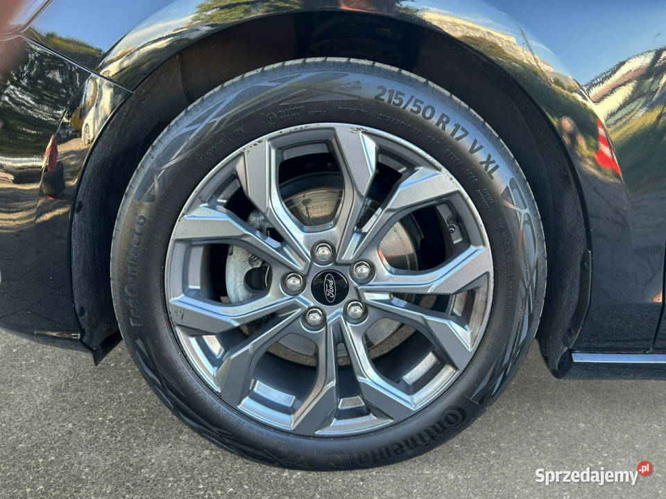 Ford Focus 10 EcoBoost mHEV STLine X Z Polskiego wspomaganie kierownicy sprzedam