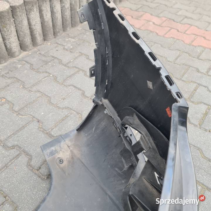 Zderzak tylny z spojlerem Bytom