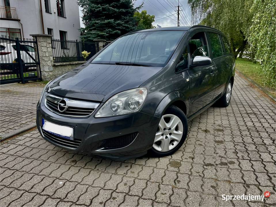 ŚlicznyZadbanyOpelZafira2008rLift17IsuzuBogwyp7Os Zduńska Wola