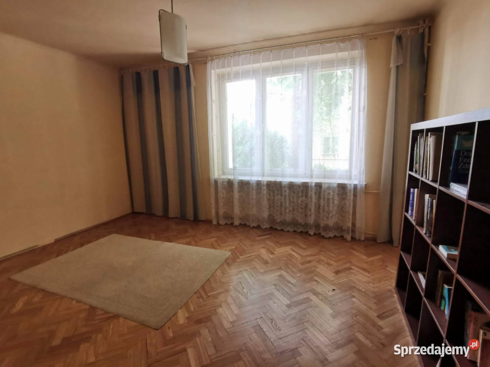 Na sprzedaż przestronne 3pokojowe mieszkanie 74