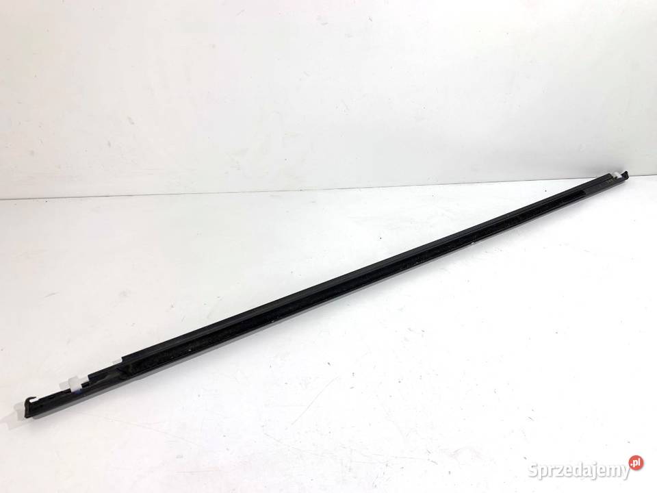 LISTWA ZGARNIAJĄCA PRZÓD PRAWY VOLVO S90 II podkarpackie