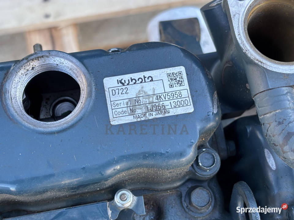 Kubota D722EF01 Silnik Słupek Pokrywa Blok Jastrzębniki