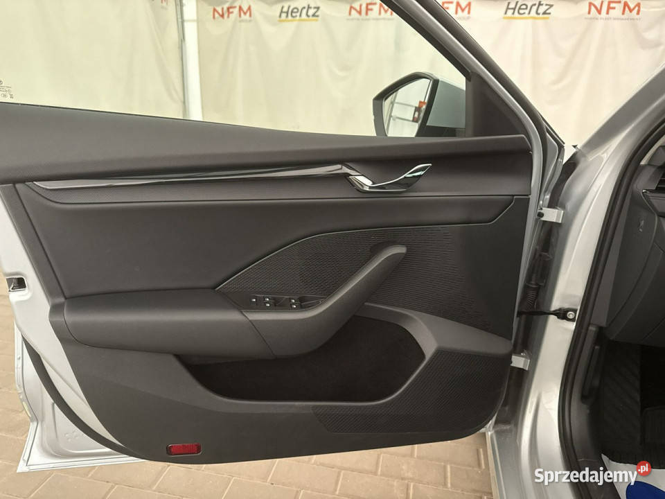 koda Octavia 15 TSI DSG 150 Ambition Salon FVat lakier metallic Octavia Warszawa