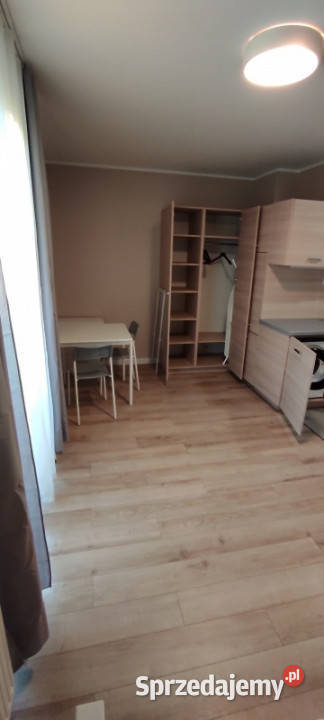 Kawalerka z balkonem 225000 zaraz stacji PKP Warszawa