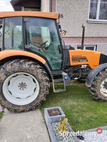 Ciągnik Renault Cegros 355