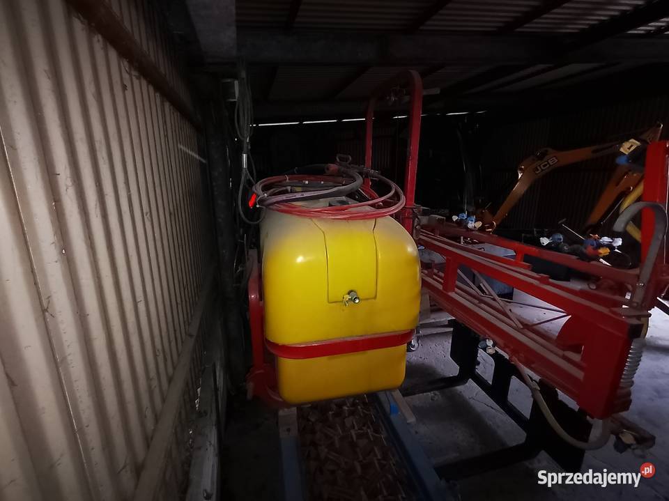 Opryskiwacz zawieszany biardzki 600l amazone Niekarmia