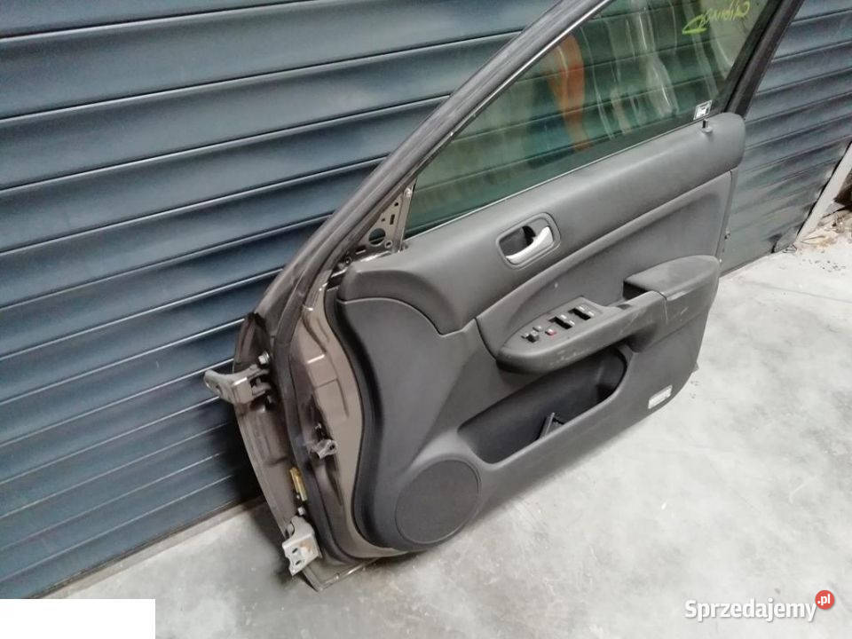 HONDA ACCORD VII 2006 DRZWI PRAWE PRZÓD części blacharskie Kozubszczyzna