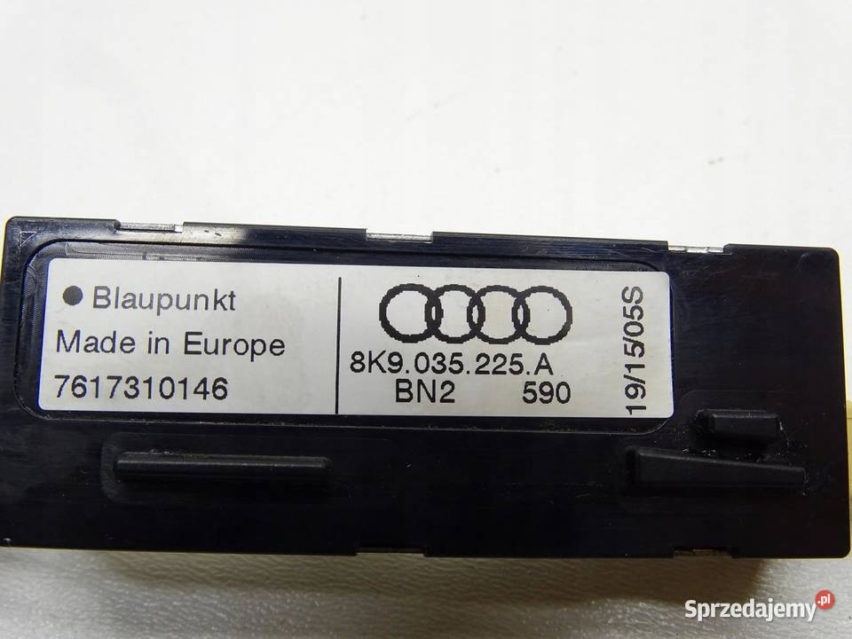 WZMACNIACZ ANTENY ANTENOWY AUDI A4 B8 KOMBI sprzedam