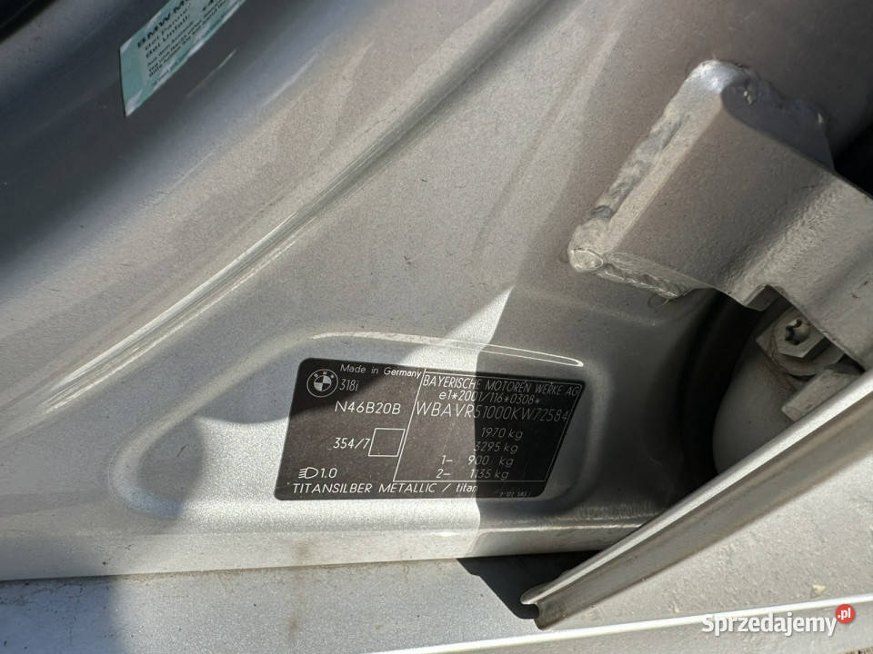 BMW 318 Klimatronic benzyna podg fotele 129KM sprzedam