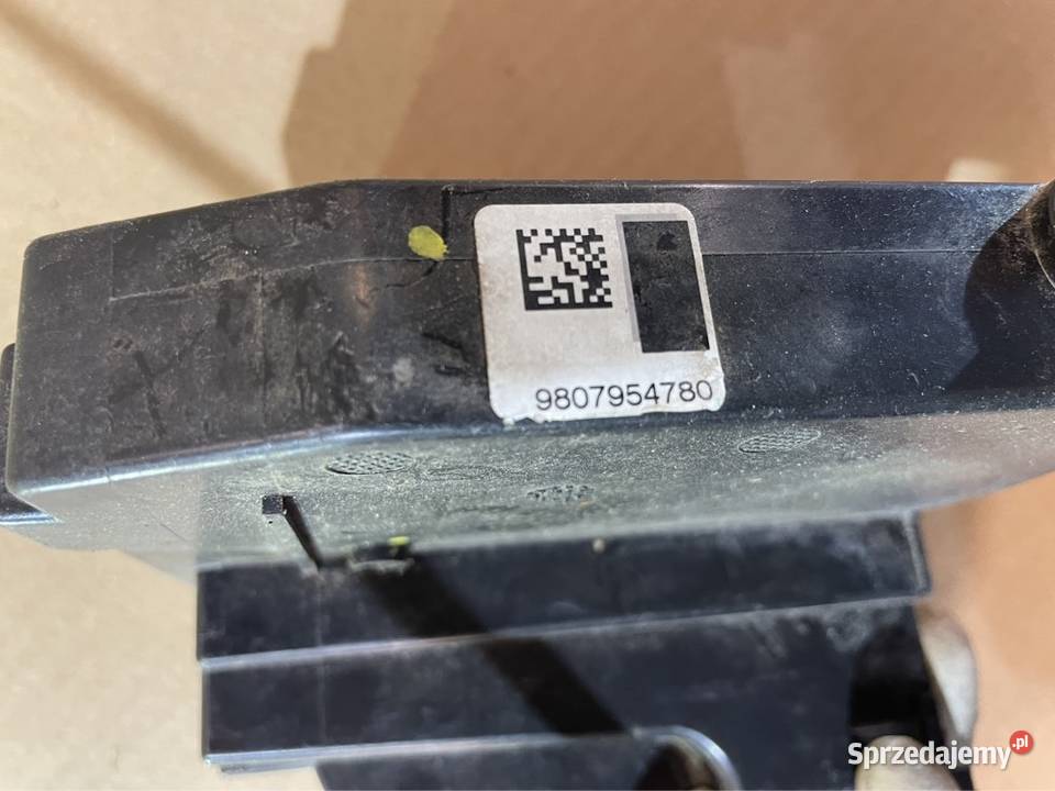 Zamek drzwi prawy tył 9807954780 peugeot 308 II