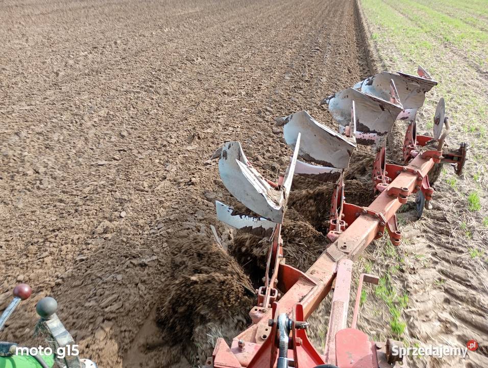 Pługi kverneland cztero skibowe obrotowe