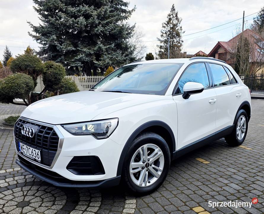 Audi Q3 15 TFSI 150 mHEV Miękka Hybryda 1 światła do jazdy dziennej Q3 Będzin