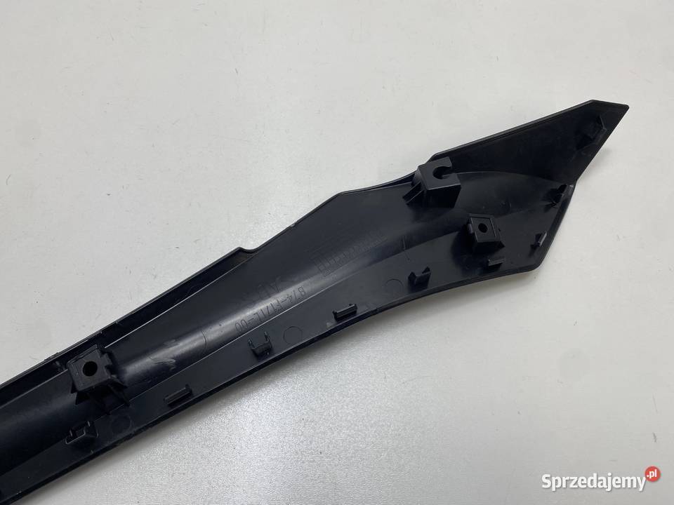 YAMAHA X XMAX 1823 PŁUG LISTWA LEWA B74F171L00 Siedlce