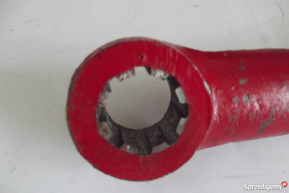 Wąs serwa MTZ nieuszkodzony Parczew