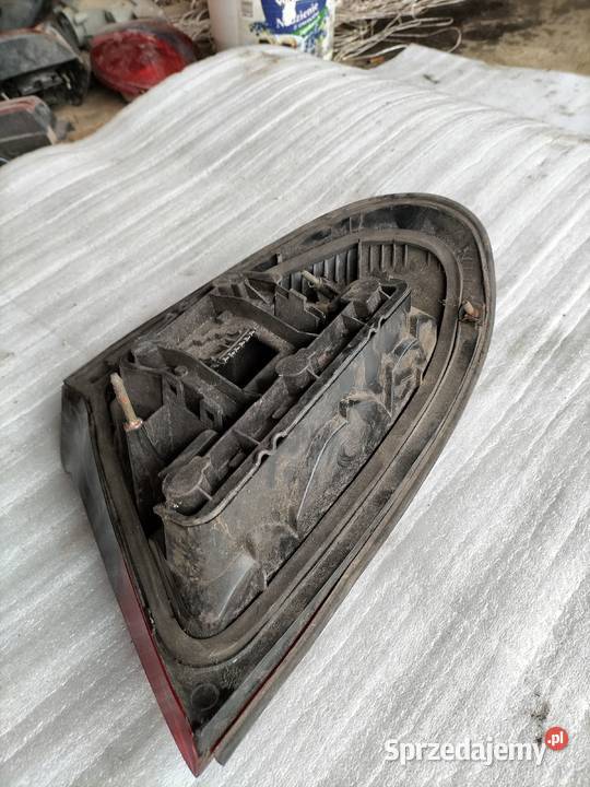 LAMPA TYŁ TYLNA PRAWA Opel Tigra Kamień-Kolonia sprzedam