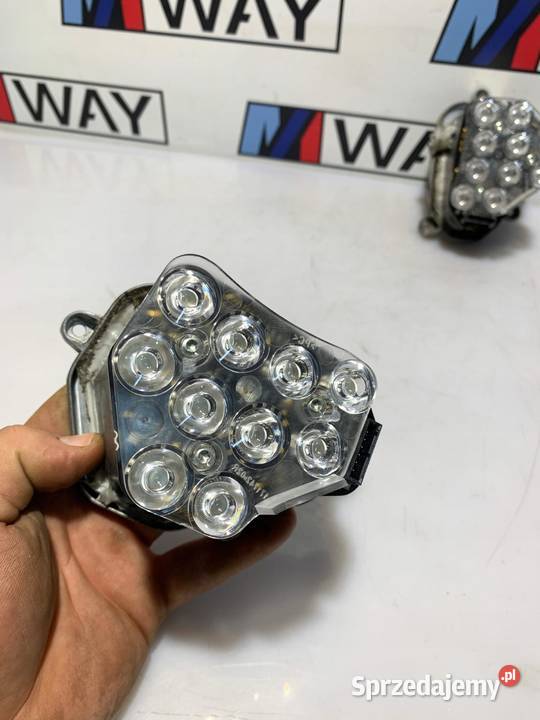 BMW F10 F11 MODUŁ KIERUNKOWSKAZ LED JEŻ 17173811 Przetwornice