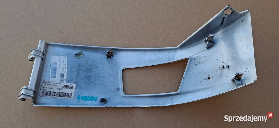 RENAULT GAMA T KRATKA RAMKA HALOGENU PRAWA lubuskie Bieleń