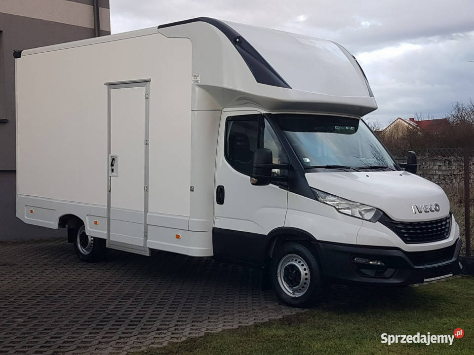 Iveco Daily KONTENER NISKOPODŁOGOWY 443x223x242 Iveco Poręba sprzedam