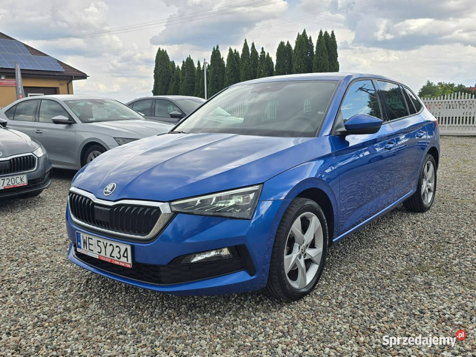 koda Scala STYLE Race Blue Salon Polska 2022 garażowany Włocławek