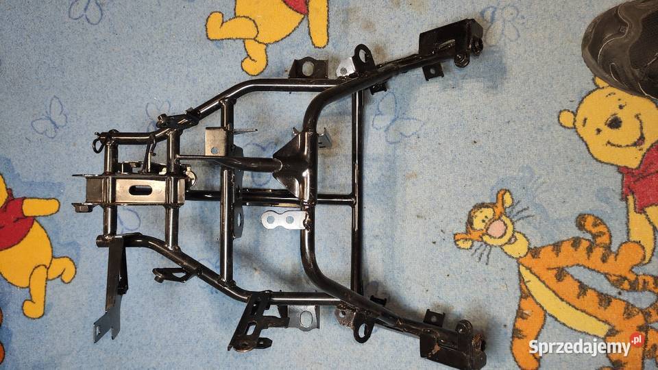 Stelaż przedniej czaszy Honda FES 125 SWing Mocowania i uchwyty Księżyno