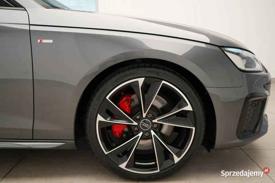 Audi A4 Avant Quattro 45TFSI 265 Sline Matrix A4 Kielce