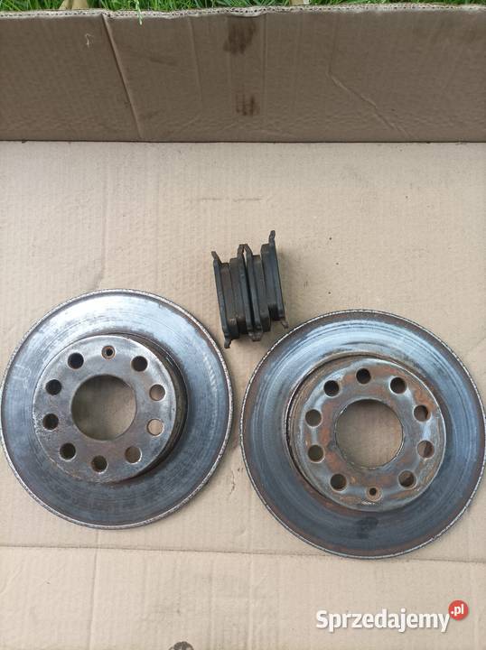Tarcze klocki tył TRW Audi A3 8P VW Golf 5 260mm