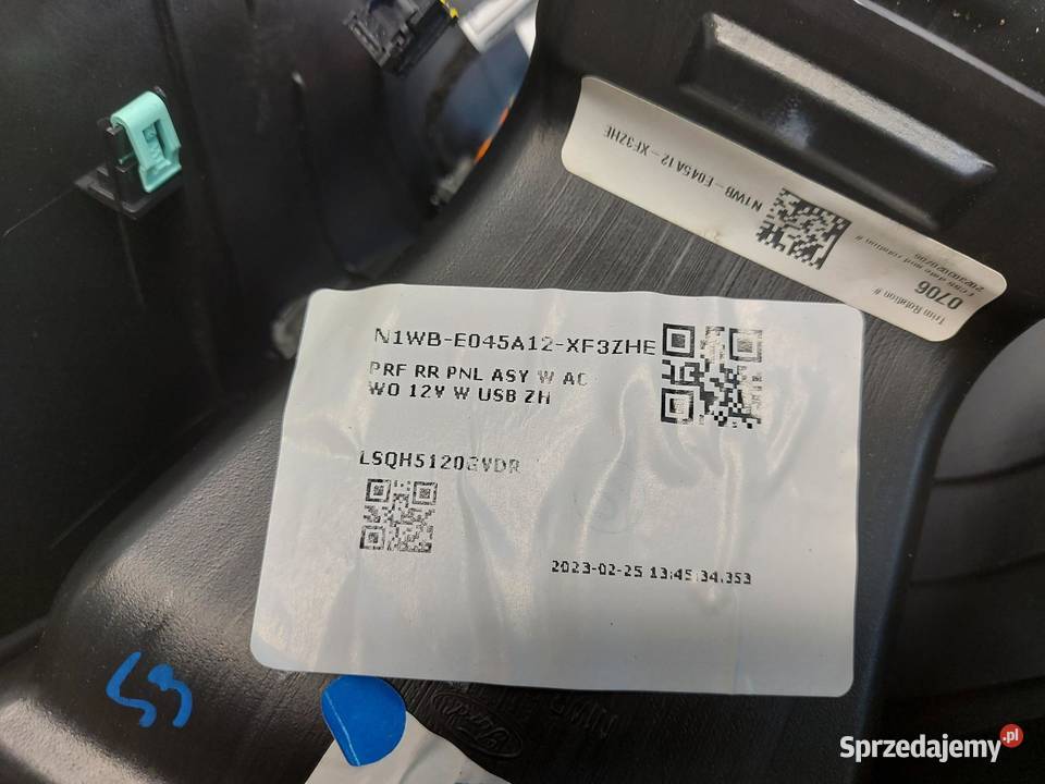 Ford Ranger VI 6 2024r OSŁONA PODŁOKIETNIKA osobowe