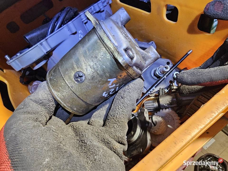 Aprilia Pegaso 125 Rotax 123 rozrusznik starter