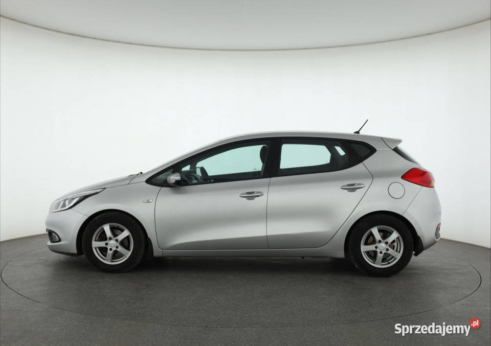 Kia Ceed 16 CRDi srebrny Piaseczno