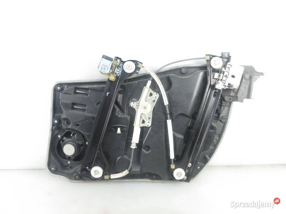 PODNOŚNIK SZYBY LEWY PRZEDNI MERCEDES CLA X117